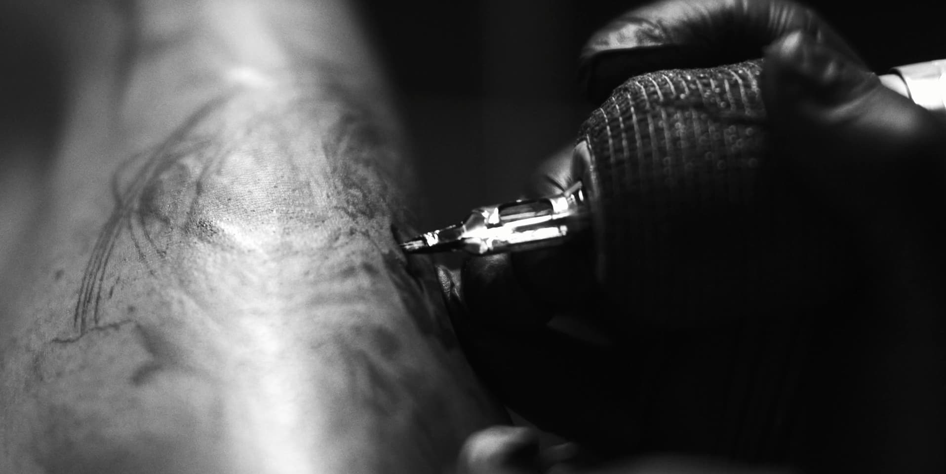 The Process of Getting a Custom Tattoo Sleeve
